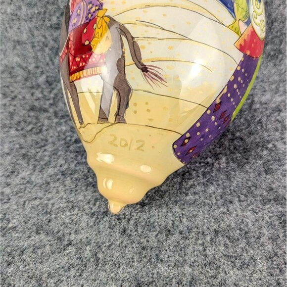 Li Bien 2012 Three Kings Inside-Painted Glass Ornament 5.5in Teardrop Pier 1 Box - Picture 8 of 10